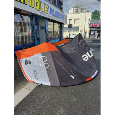 F-ONE Addikt Tec 9m 2025 Occasion