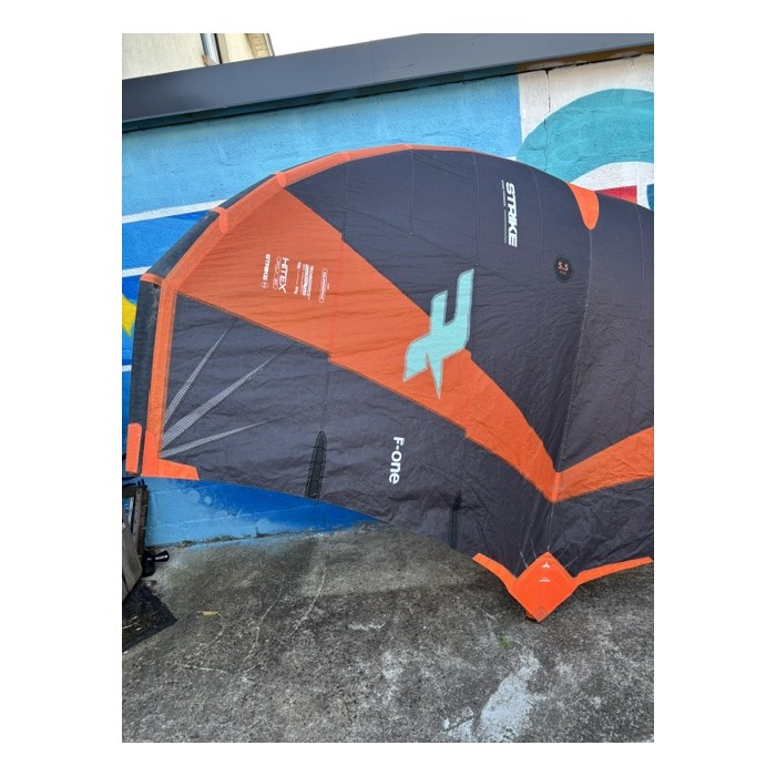 F-ONE Strike V4 5.5m² - Occasion