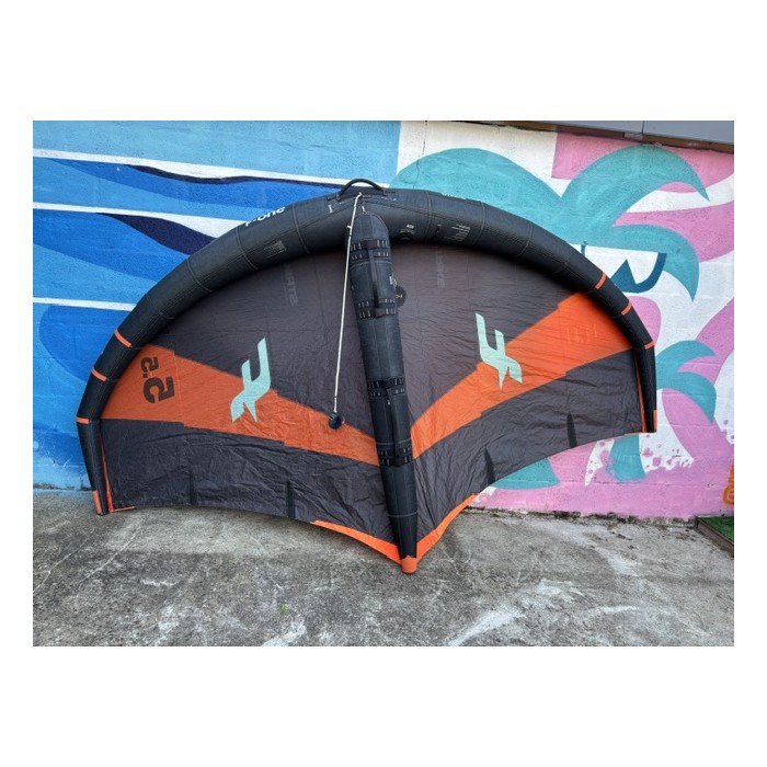 F-ONE Strike V4 5.5m² - Occasion