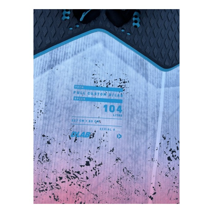 DUOTONE Ultra Freewave D/Lab 2026 104L Occasion DUOTONE Ultra Freewave D/Lab 2026 104L Occasion