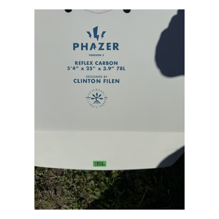 AK Phazer V3 Reflex Carbon 2023 5'4" 25" 78 Litres Occasion AK Phazer V3 Reflex Carbon 2023 5'4" 25" 78 Litres Occasion