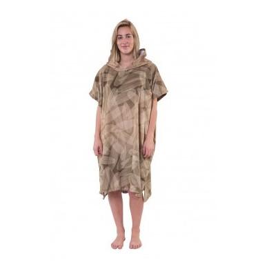 AFTER Essentials Ponchos