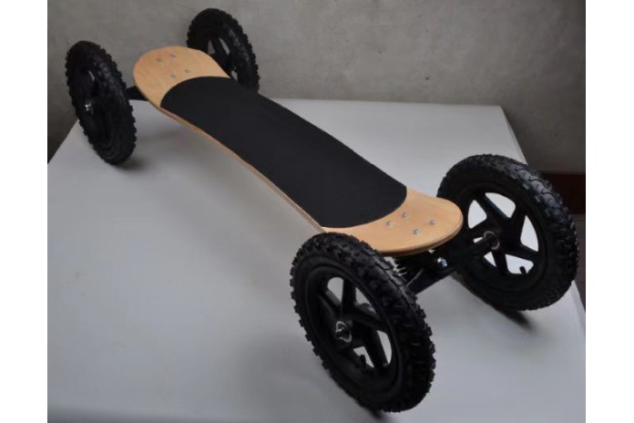 SURFPISTOLS Strapless Wing skate